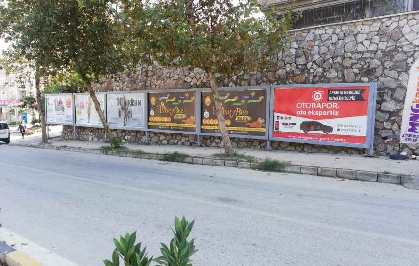 Yeni Emniyet Karşısı